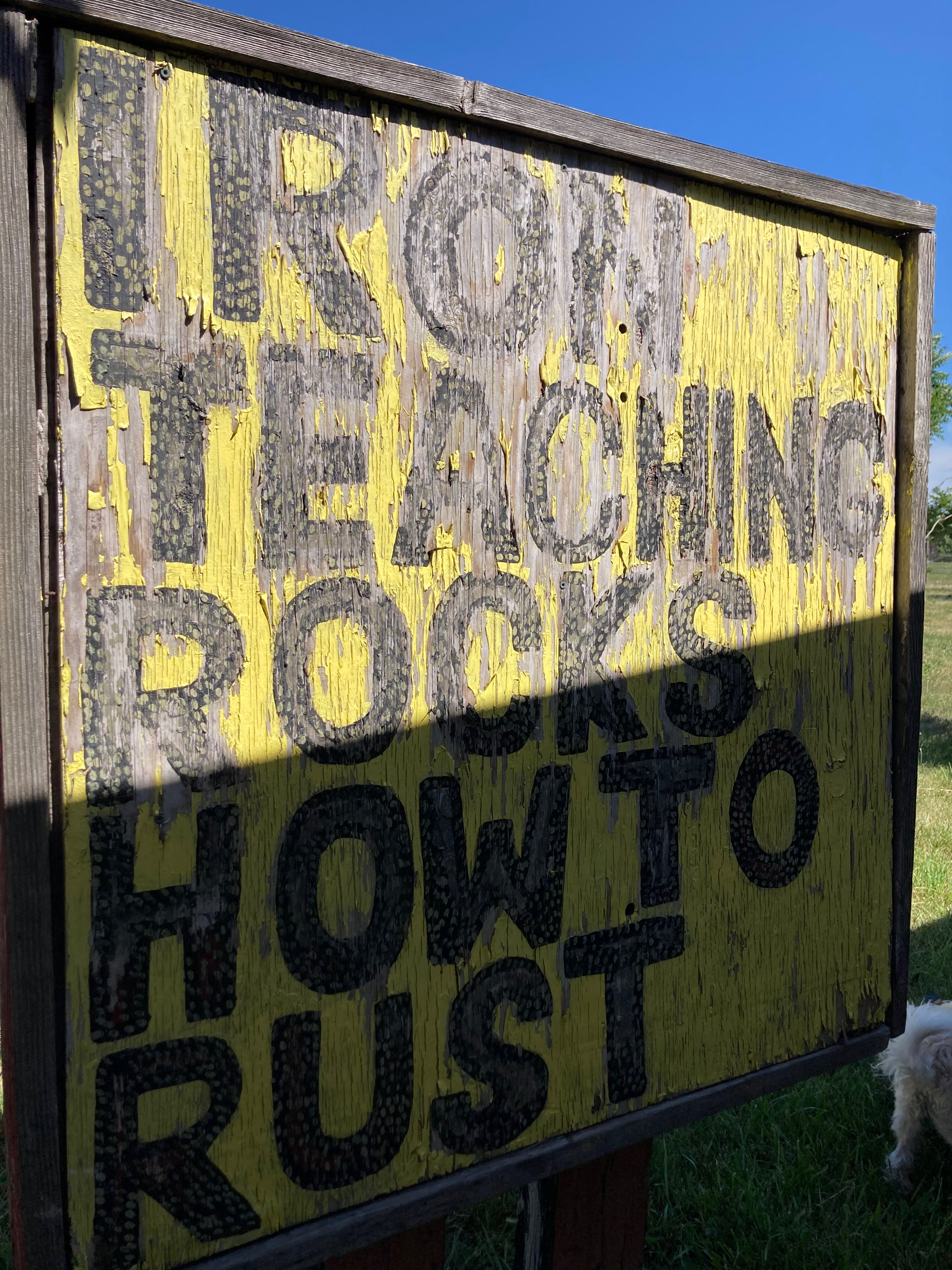 wmed relative|center