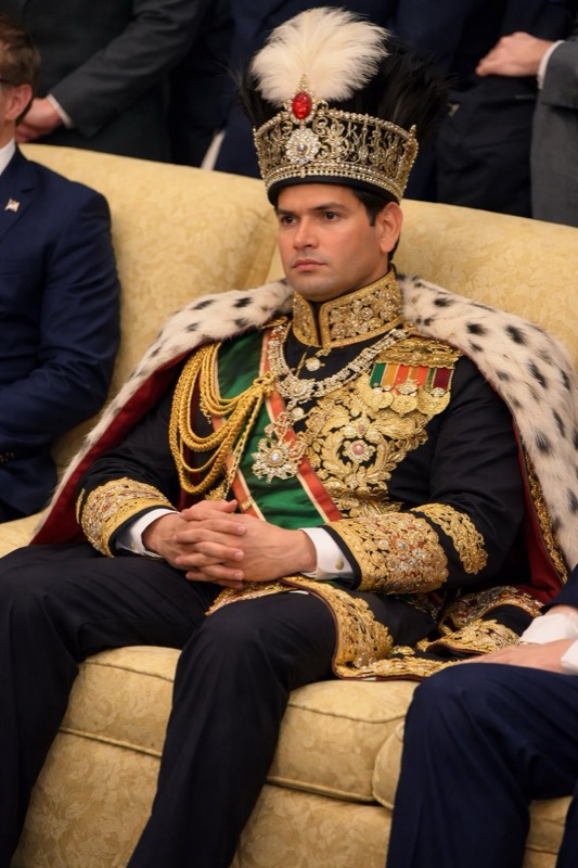 wmed relative|center