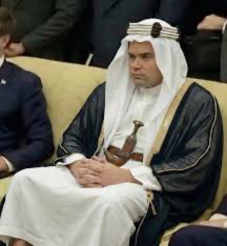 wmed relative|center